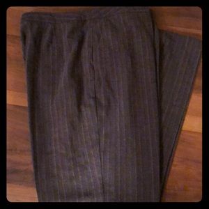 East 5th gently worn trousers.